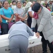 Así fue el doloroso entierro de Liam: murió en un incendio mientras dormía