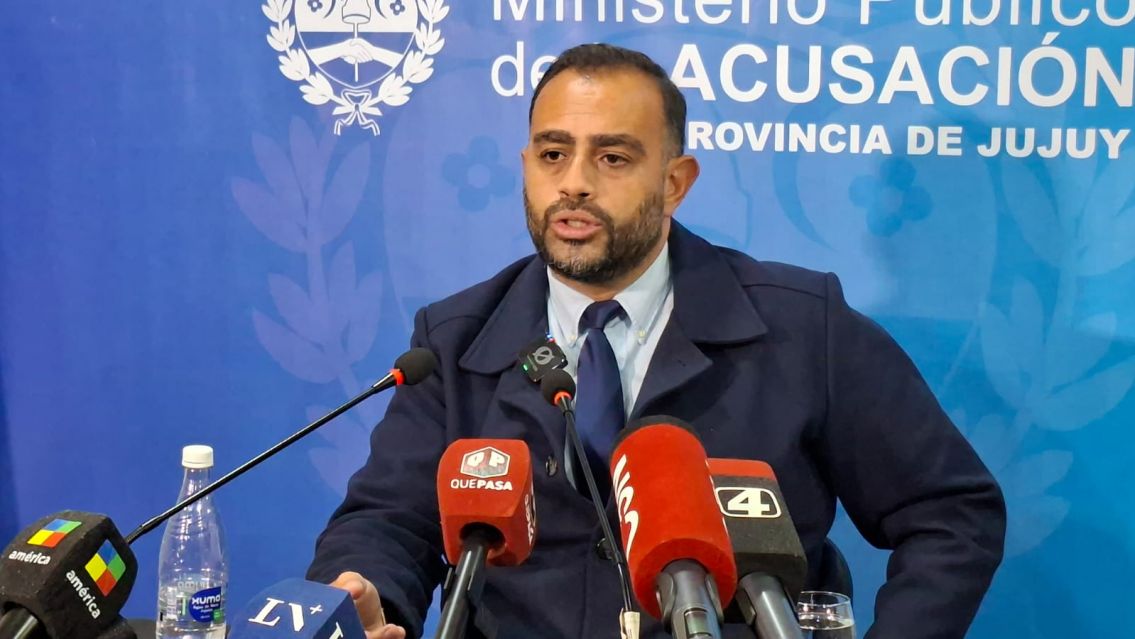 Le daba de comer los restos a los perros: el fiscal confirm� detalles escalofriantes de Jurado