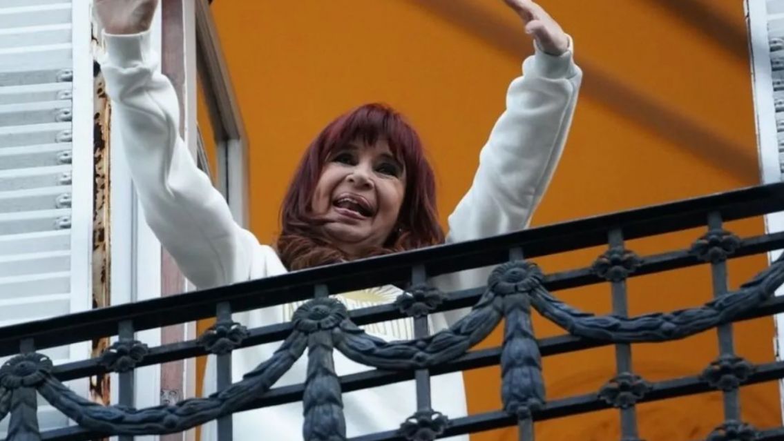 Cristina apel� ante la Corte para que le quiten la tobillera y las restricciones de visitas