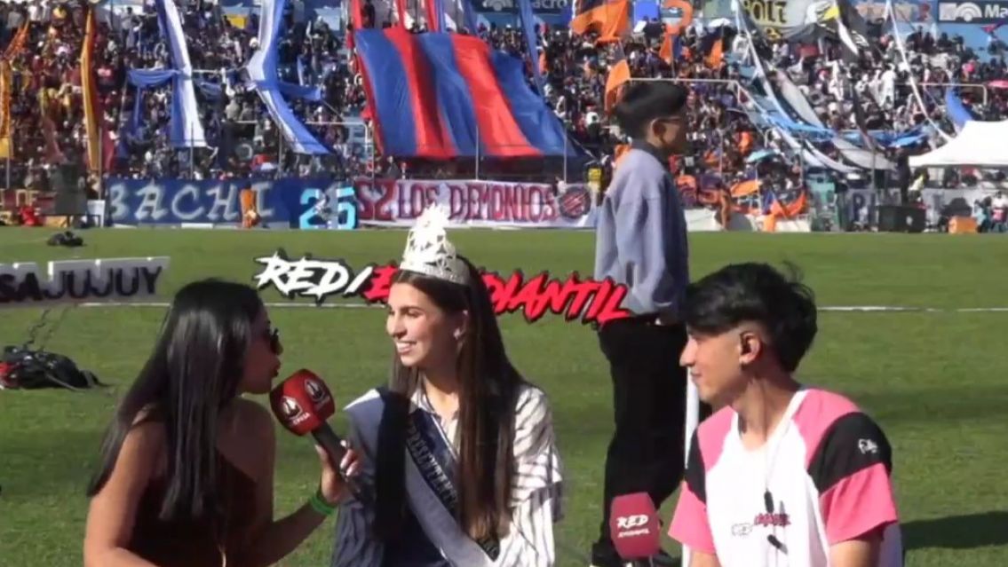 Con las presencia de las reinas sigue el Finde Estudiantil y nosotros te mostramos todo