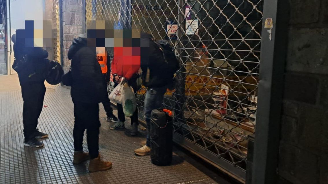 Atraparon una pareja de delincuentes y recuoeraron objetos robados