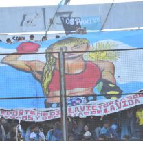 Emotivo homenaje a Locomotora Olivera en el Finde Estudiantil