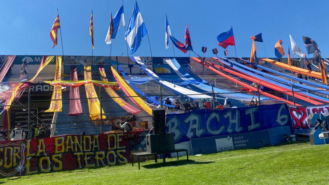 Finde Estudiantil 2025: segunda jornada con transmisión en vivo histórica desde el Estadio 23 de Agosto