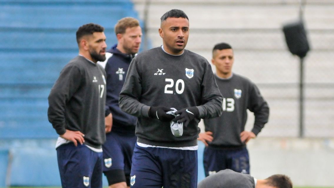 Gimnasia de Jujuy busca mantener la punta ante Mitre en Santiago del Estero