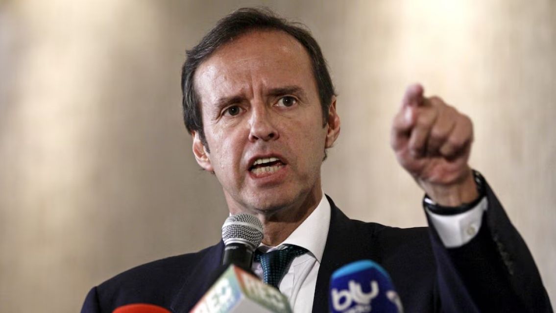 Privatizaci�n masiva: el candidato que pica en punta para ser presidente de Bolivia