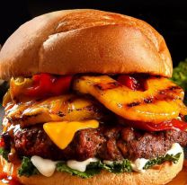 Tiene el récord mundial de comer más hamburguesas en toda la historia: cuántas come