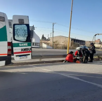 Jujuy: Ciclista choc&oacute; contra un poste de luz en la colectora de Ruta 9