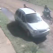 Arrastrada por motochorros: una mujer de 72 años sufrió un brutal asalto en Palpalá