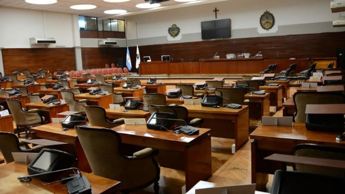 Despu�s de un mes y medio, vuelve a sesionar la Legislatura de Jujuy