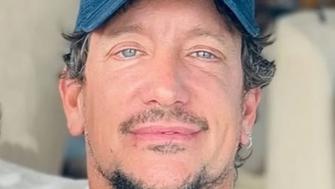 ÚLTIMO MOMENTO: Nico Vázquez abandonó la casa en la que todavía vivía con Gimena