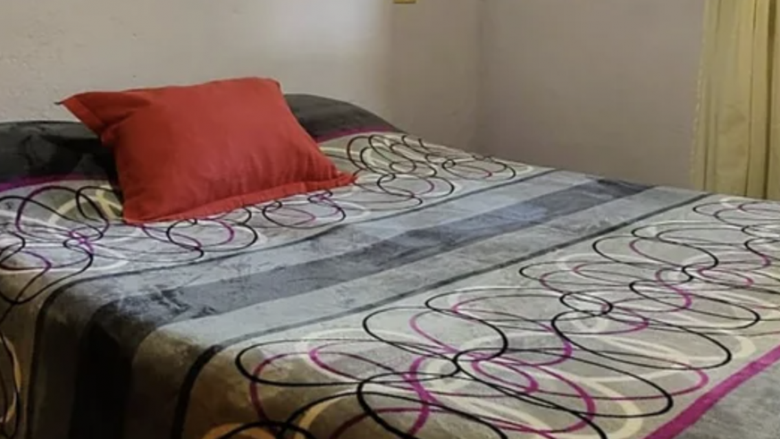 Jujeño fue acusado de infiel, su pareja lo despertó a golpes y también lo apuñaló