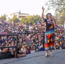 Perico se viste de fiesta para celebrar a los más pequeños