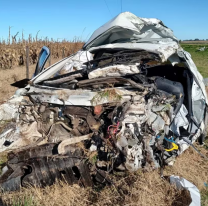 Tragedia en la ruta: así quedó el auto donde murieron un hombre y sus dos hijos