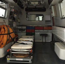 Jujeño pasado de ebrio hacía zigzag con su vehículo y le dio una piña en la cara a un policía