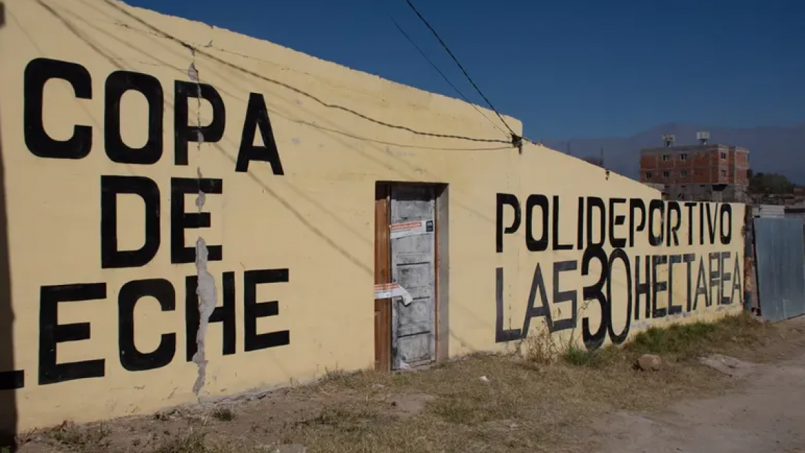 Cayeron falsos gestores por venta ilegal de terrenos en Jujuy: 30 familias estafadas