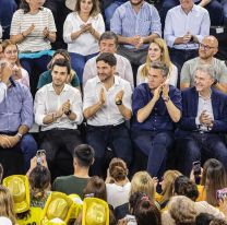 Sadir acompañó el cierre de campaña de Juan Pablo Valdés en Corrientes