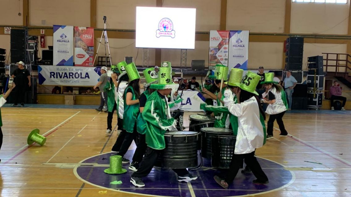 Las batucadas hicieron vibrar el Sábado Estudiantil en Palpalá