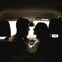 Encontró a la esposa con su amante, a él lo mató y a ella le hizo lo peor