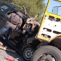 Norteño borracho chocó a una familia, intentó fugarse y se dio contra un camión