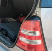 Purmamarca: le abren el baúl a los turistas y le roban todo