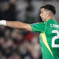 El Dibu Martínez estalló de bronca por el arbitraje del partido frente a Ecuador