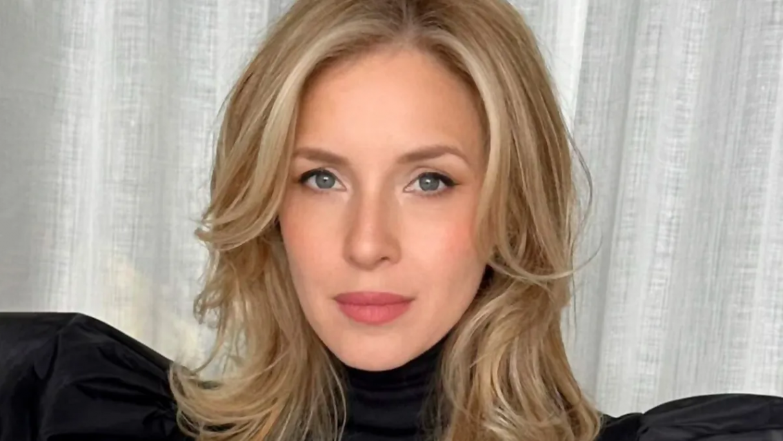 Es viral la foto de Carla Peterson al natural y sin maquillaje