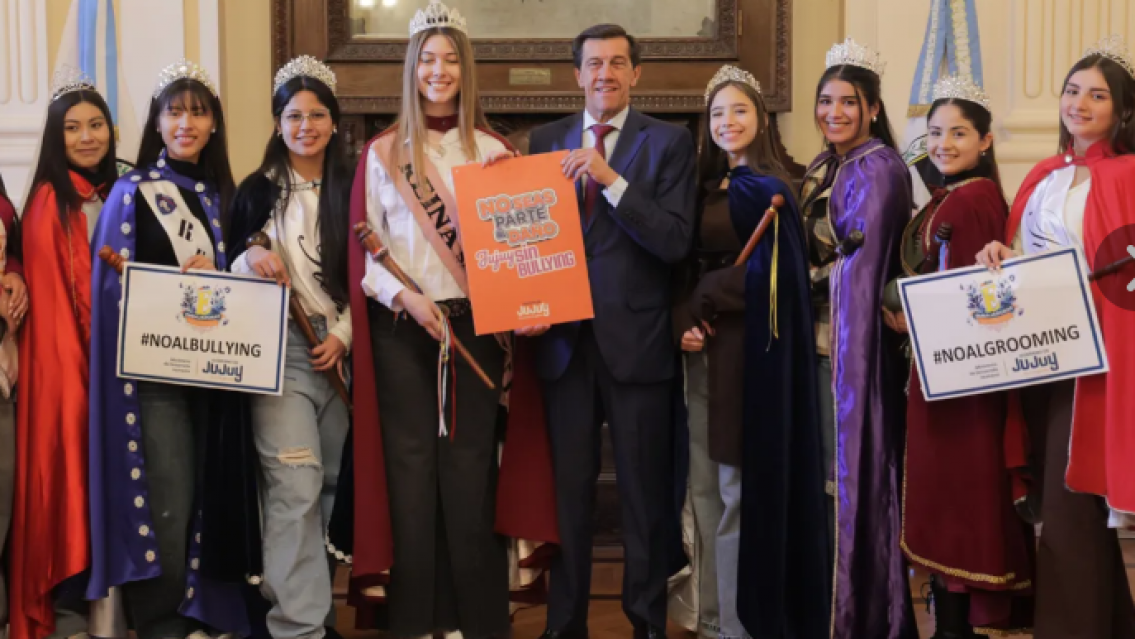 El Gobernador Sadir recibi� a las candidatas de San Pedro en la FNE25