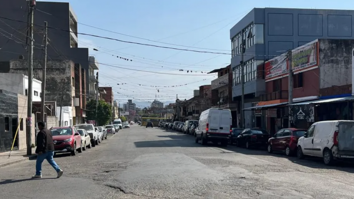 Vecinos de Gorriti denuncian descontrol e inseguridad en la zona de los pubs de Av. �xodo