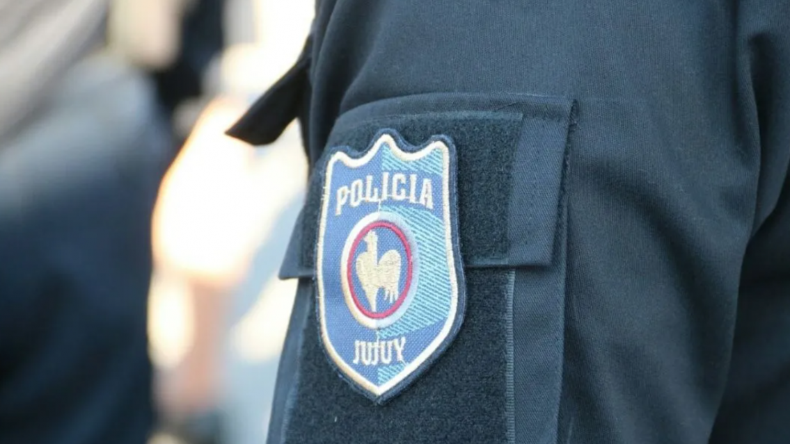 Cuernos en una comisar�a juje�a: lo que har� la Polic�a con las agentes y el oficial