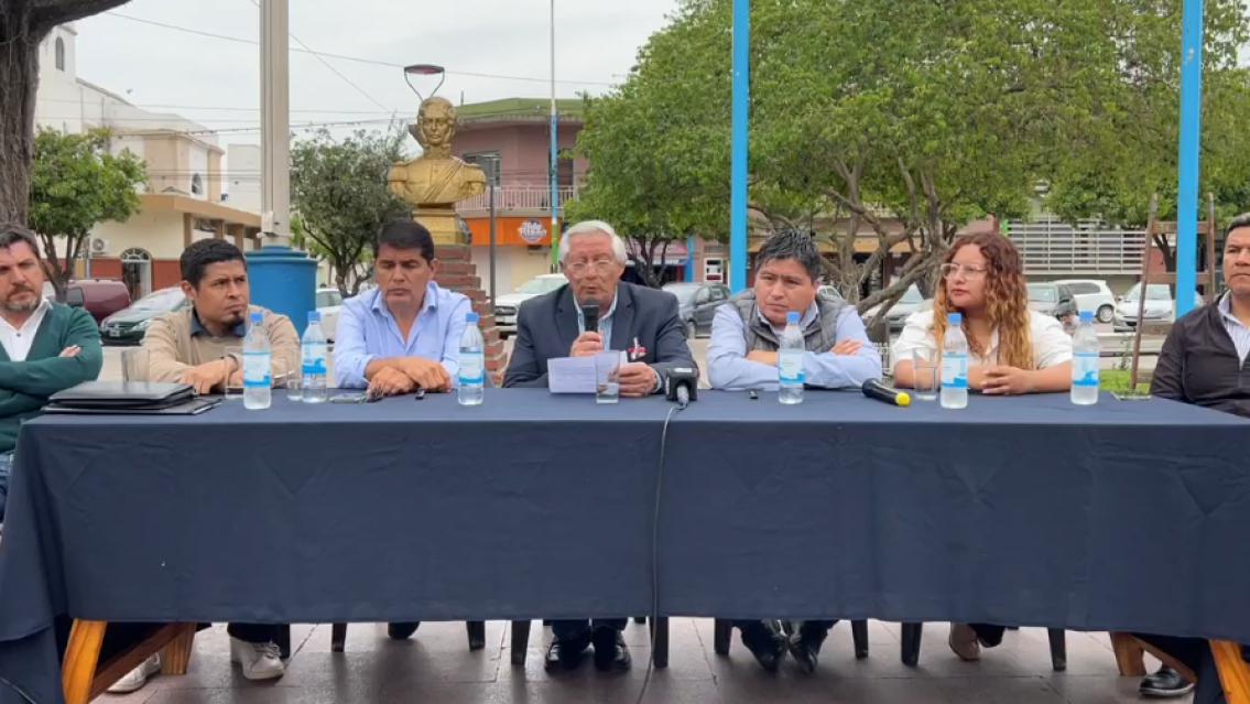 Ficoseco arremete contra Cardozo: "siempre poniendo palos en la rueda"