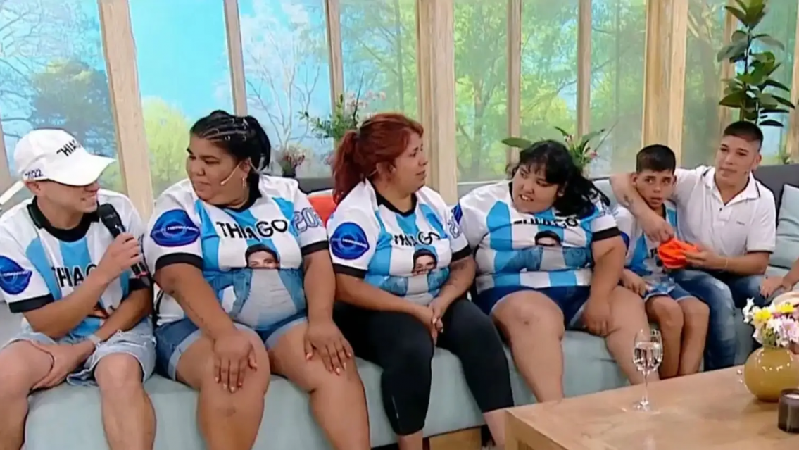 Thiago Medina: todos sus hermanos y una melliza, todos orando por �l