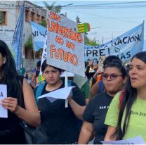 Gran convocatoria de jujeños en la Marcha Federal por la educación pública
