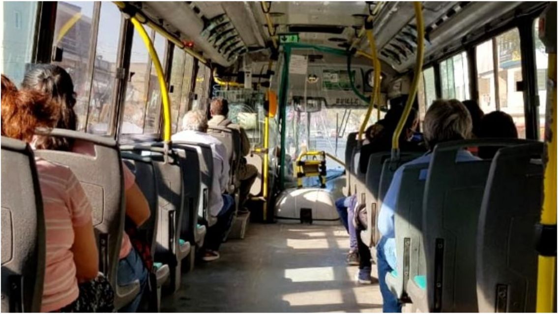 Estos choferes de colectivos ya no podr�n poner m�sica durante los recorridos