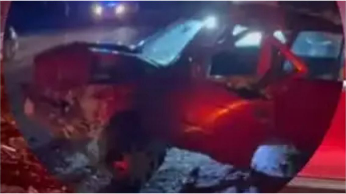 Periodista fue a cubrir un choque y halló a su familia entre las víctimas