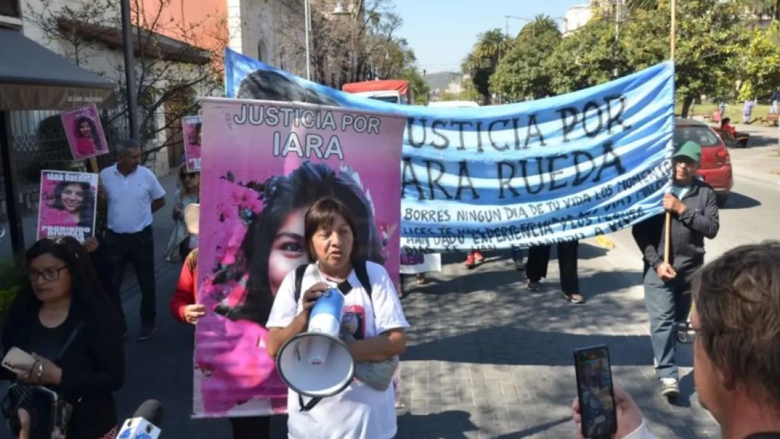 Jujuy: juicio a siete polic�as por no haber buscado a Iara Rueda