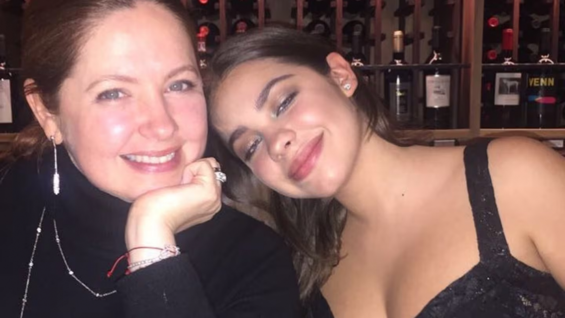 Trataron a su mam� de corrupta y esto sali� a decir la hija de Andrea del Boca