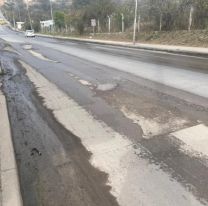 Un barrio de San Salvador se volvió inaguantable del olor: todas las cloacas rotas