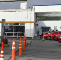 Jujeño fue al baño en una estación de servicio y le robaron $90 millones del auto