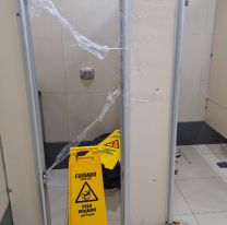 Baños en estado deplorable en el Shopping de Jujuy: puertas rotas, sin jabón y sin higiene