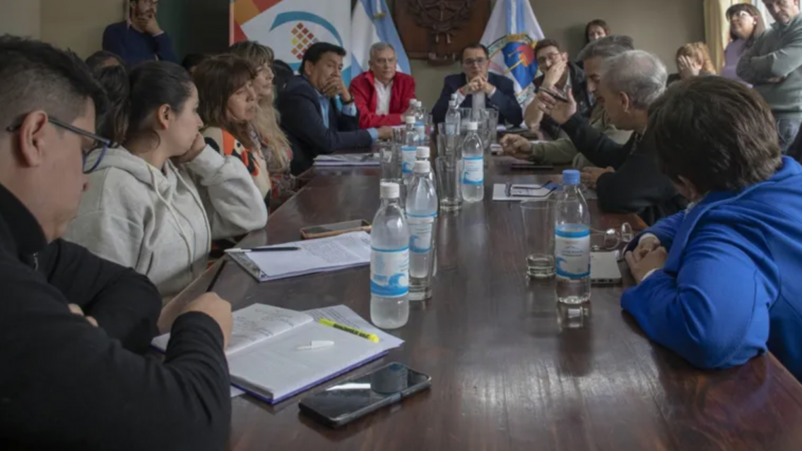 Avanza el debate por la nueva licitaci�n del transporte urbano en San Salvador de Jujuy