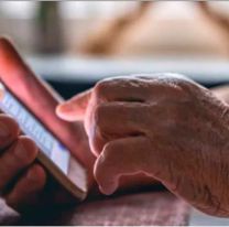 Le prometieron libertad exprés para su hijo y perdió más de medio millón