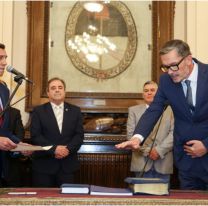 Alejandro Bossatti asumió como Procurador General del Ministerio Público de la Acusación