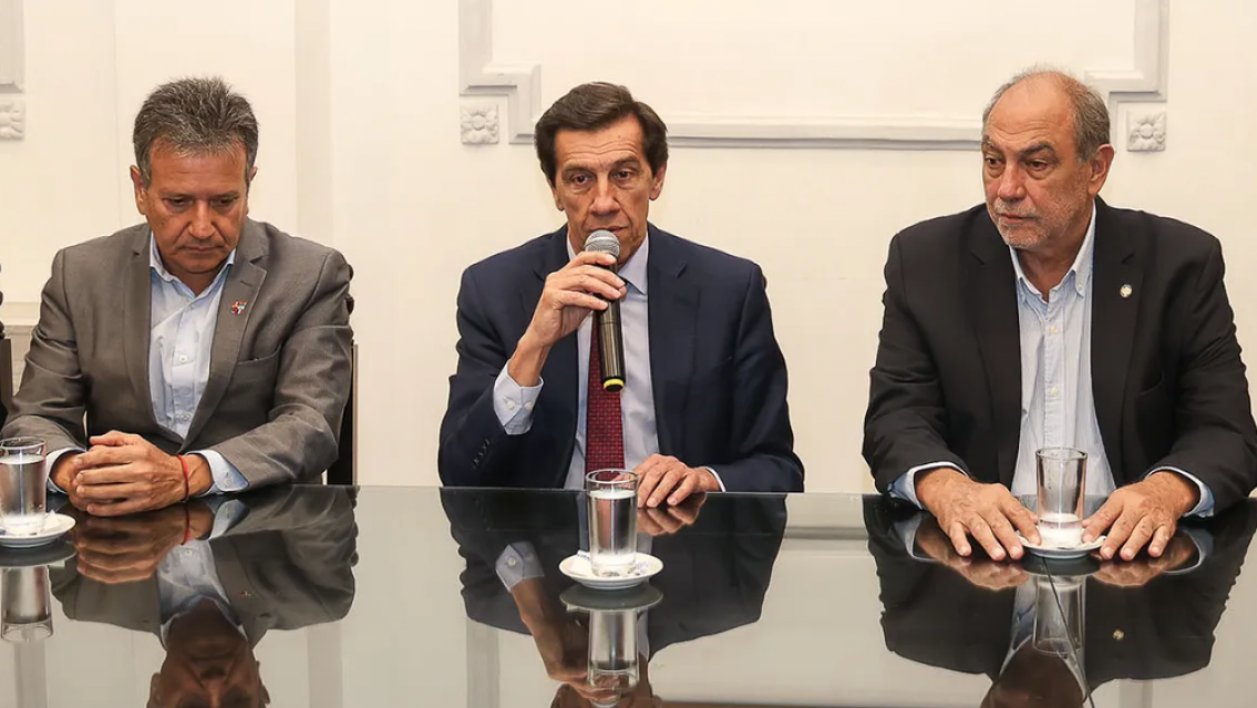 Sadir encabezó el inicio del curso de ingreso a Medicina en la UNJu