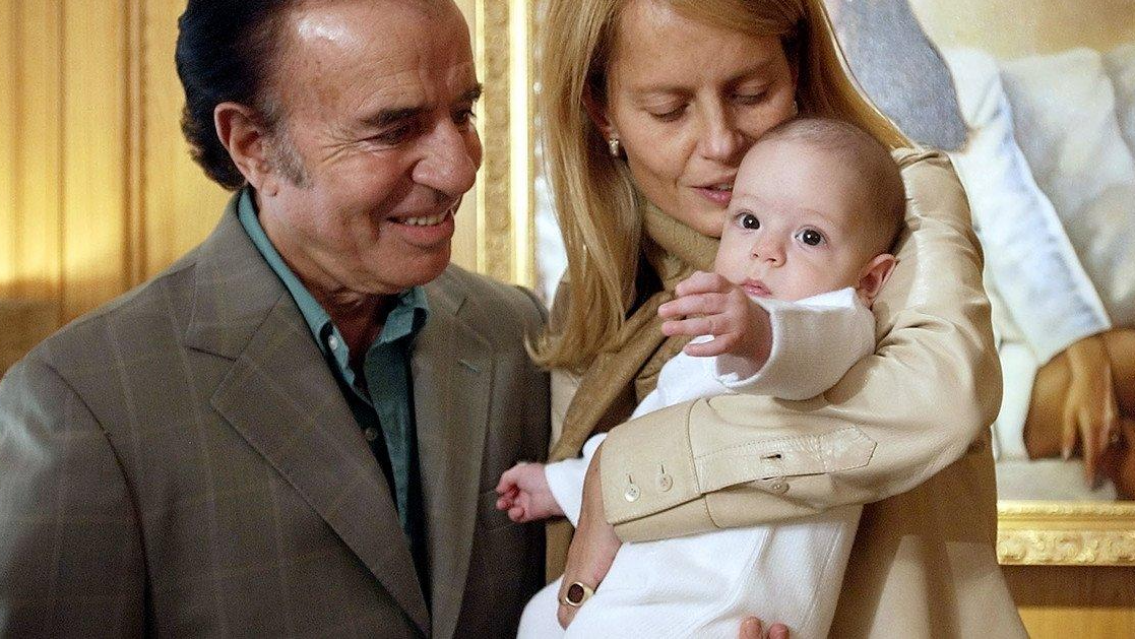 �Irreconocible! As� est� hoy en d�a el hijo de Cecilia Bolocco y Menem: super� al c�ncer