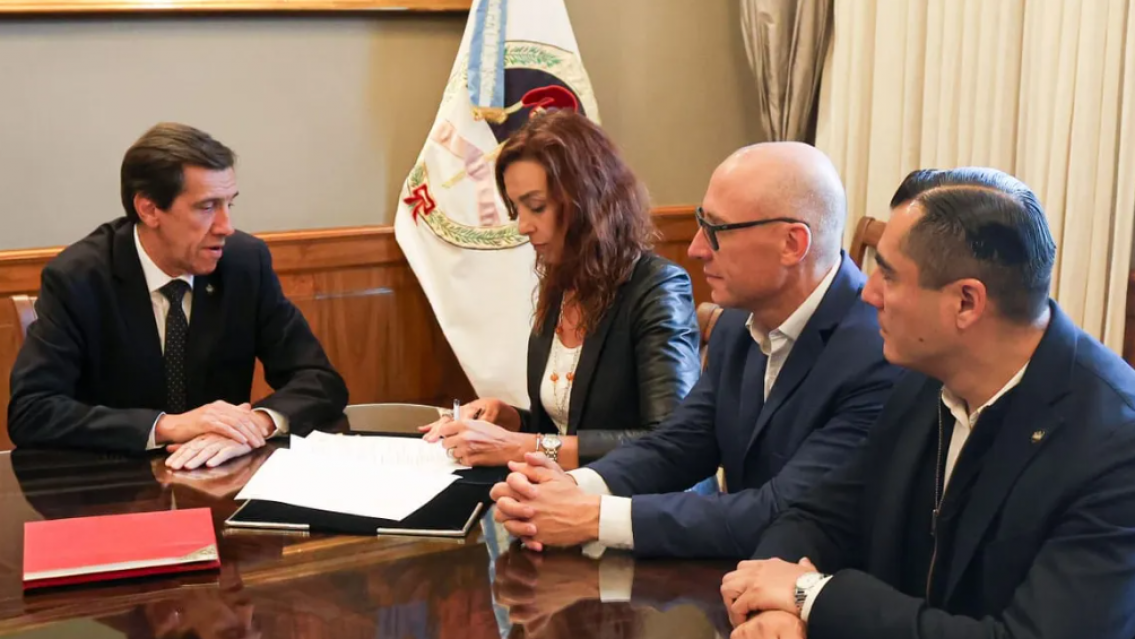 De qu� se trata el programa  "Ahora G�ndola Jubilados" que empez� a funcionar en Jujuy