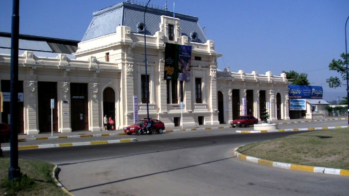 La "Vieja Estación" de Jujuy se convertirá en una mini terminal para turistas