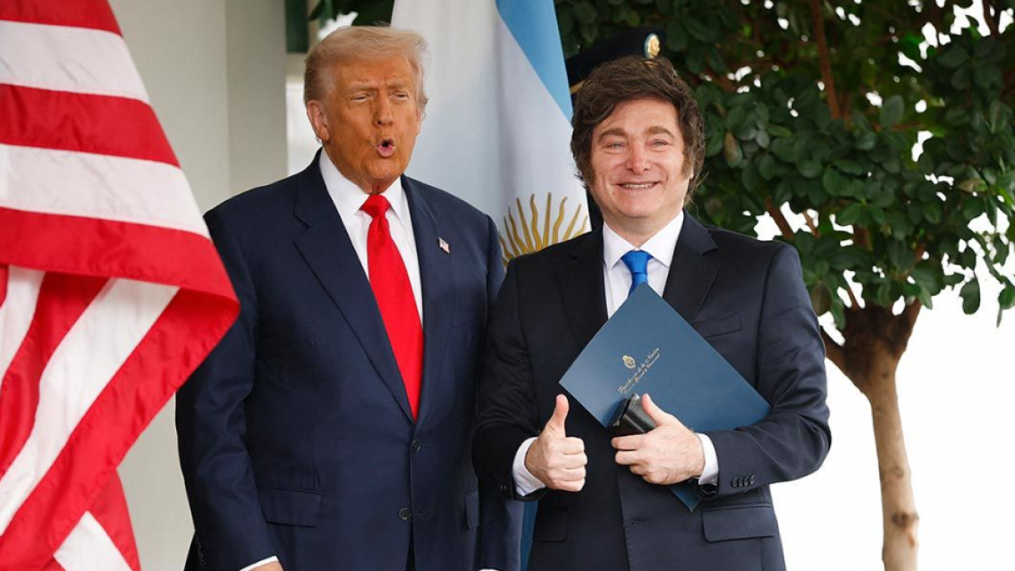 Caen bonos y acciones argentinas en Wall Street tras declaraciones de Donald Trump