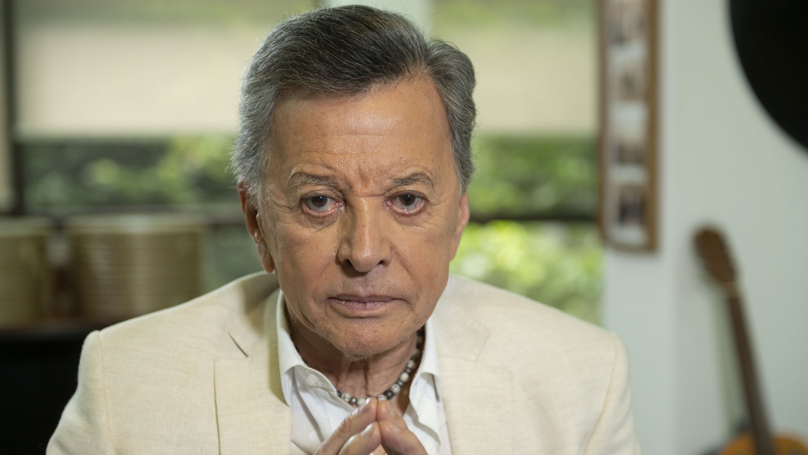La salud de Palito Ortega: mucho dolor y suspensi�n de sus shows