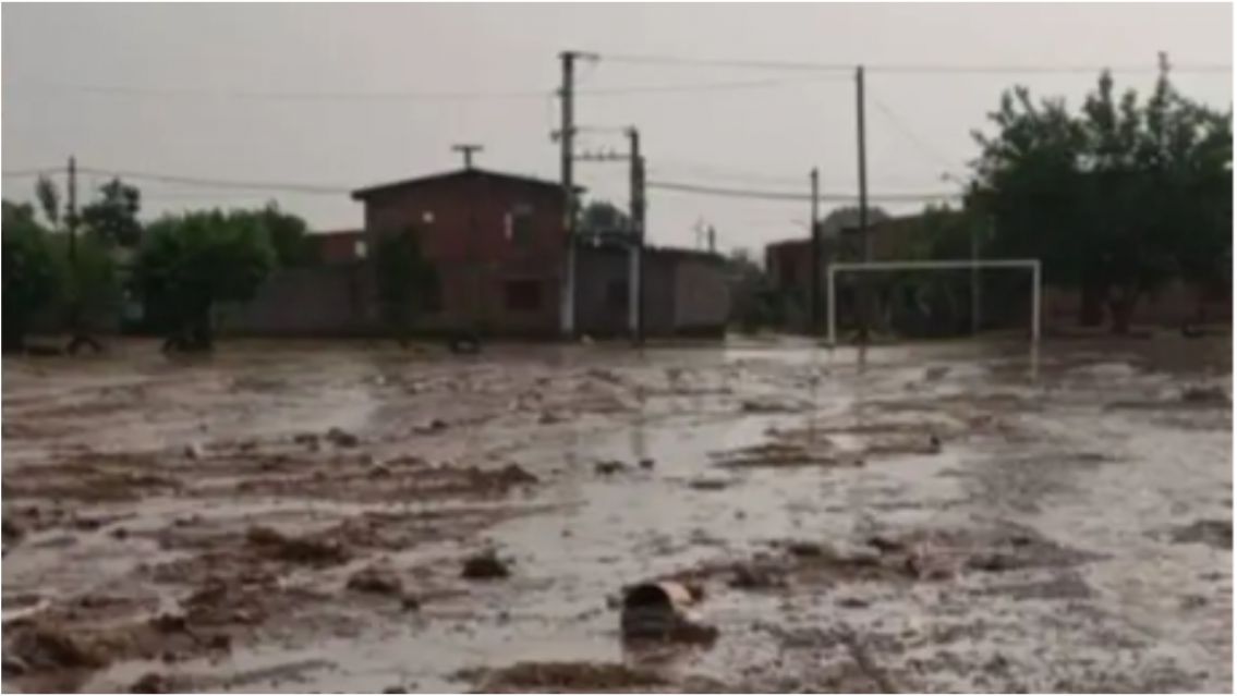 Alto Comedero golpeado por la tormenta: graves da�os, postes ca�dos y calles inundadas