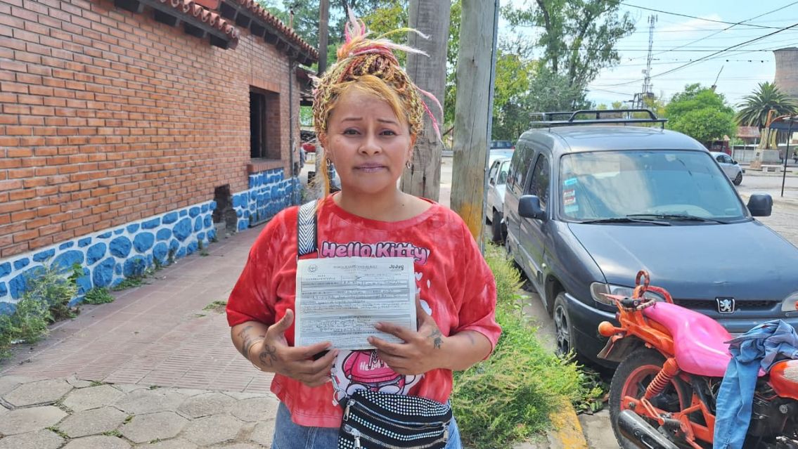 Por un reclamo contra Rivarola, metieron presa a la payasita más querida de Jujuy